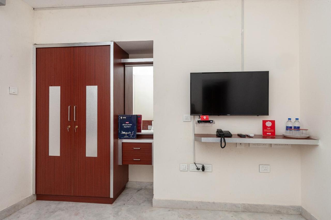 Super Hotel O Le Mint Omr Csennai Kültér fotó